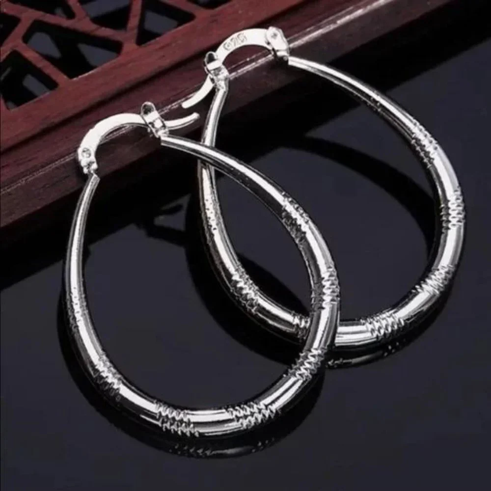 925 STERLING SILVER HOOP EARRINGS, NICE EARRINGS, CUTE EARRINGS - Picture 1 of 6